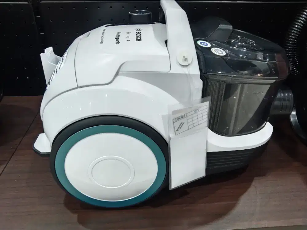 Vacuum Cleaner Bosch Serie 4