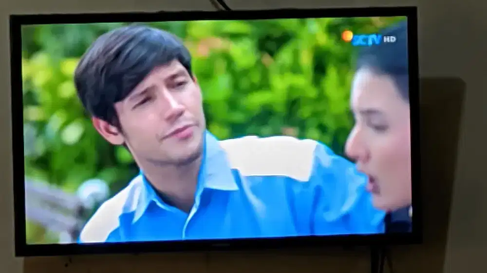 Samsung 32 inch smart tv