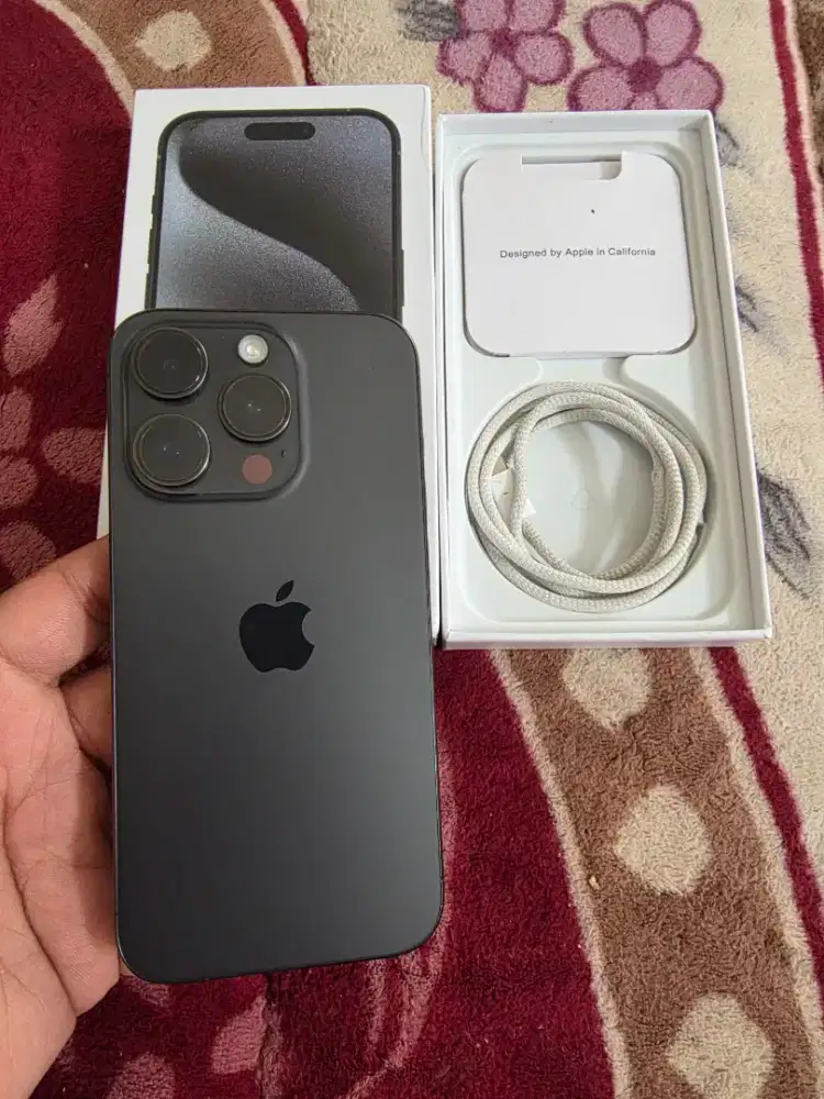 iPhone 15 pro 128gb mulus like new,,lengkap fulset,istimewa