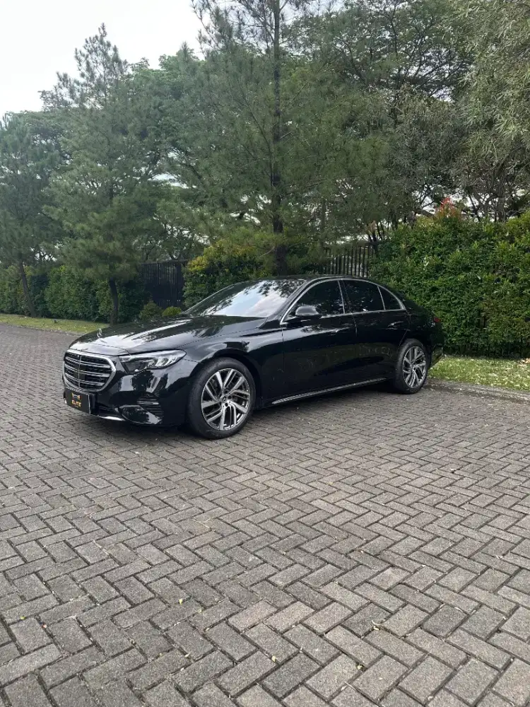 Mercedes Benz E200 Exclusive Line W214 2024