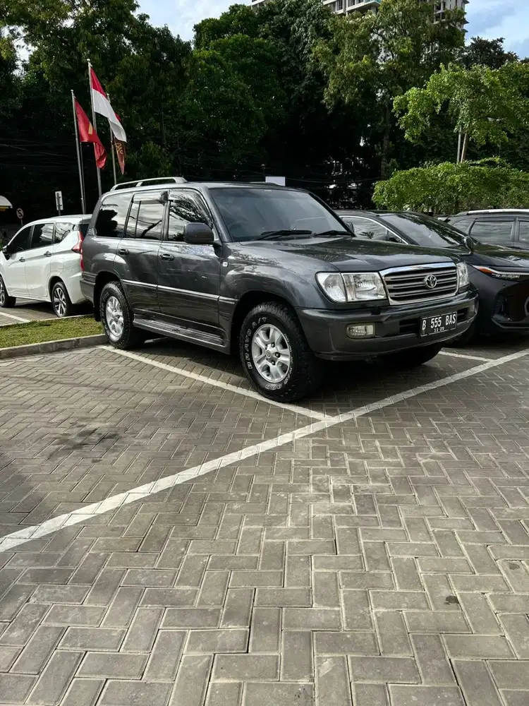 Toyota Land Cruiser vx 100 2005 Japan Spec 2003 Mobkas 2004 Jual BU