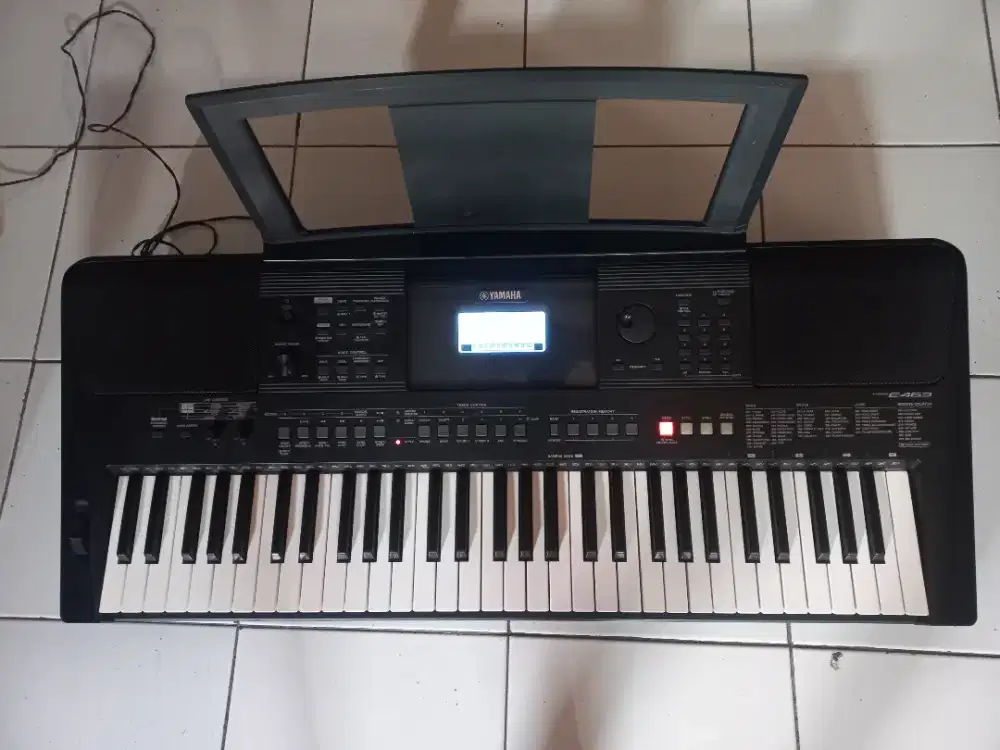 Keyboard merk yamaha PSR E 463 istimewa