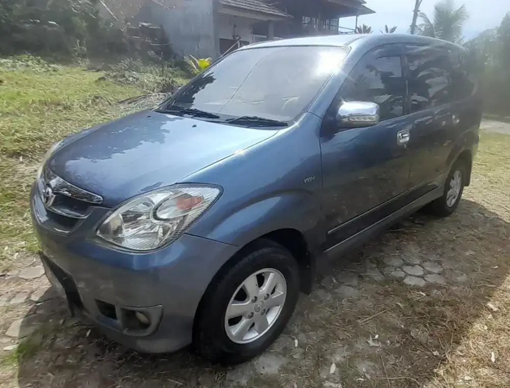 Dijual Toyota Avanza G 2010 manual