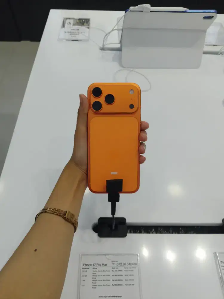 iPhone 17 Pro Max - CICILAN RINGAN TANPA KARTU KREDIT