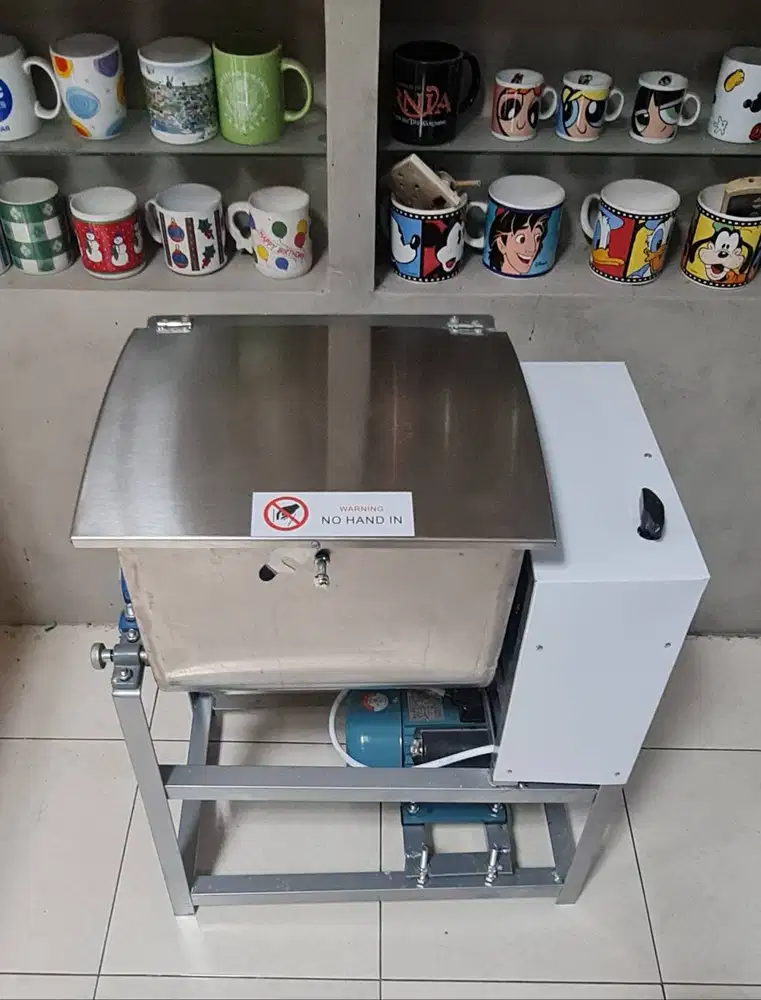 Mesin Pengaduk adonan Pempek, Siomay, Cireng atau Mie