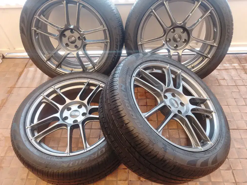 Velg OZ Racing Indy HLT R20 Original + Ban Pirelli