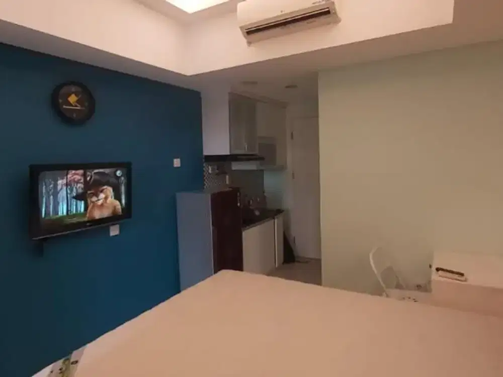 disewa unit apartemen green lake sunter,studio furnished,lantai rendah,Ac dan waterheater