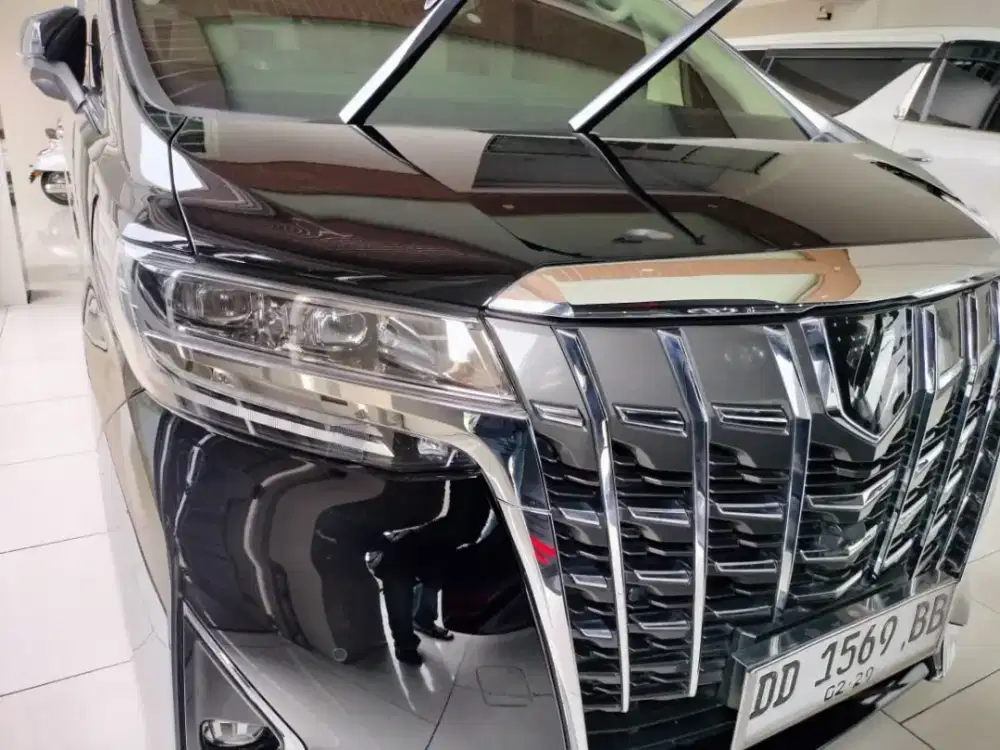 TOYOTA ALPHARD 2.5G A/T 2023 HITAM MULUS SEPERTI BARU