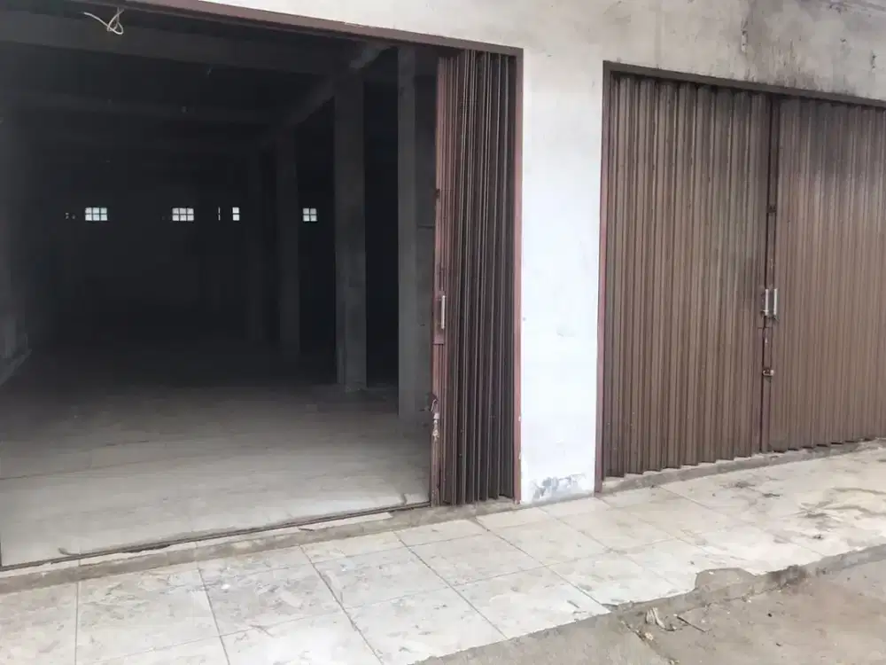 Dijual Atau Disewa Ruko 2 Lantai Di Jl Raya Bekasi Cakung Jakarta Timur