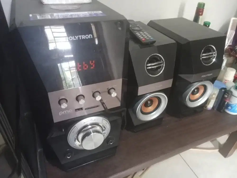 Jual speaker aktif merek Polytron