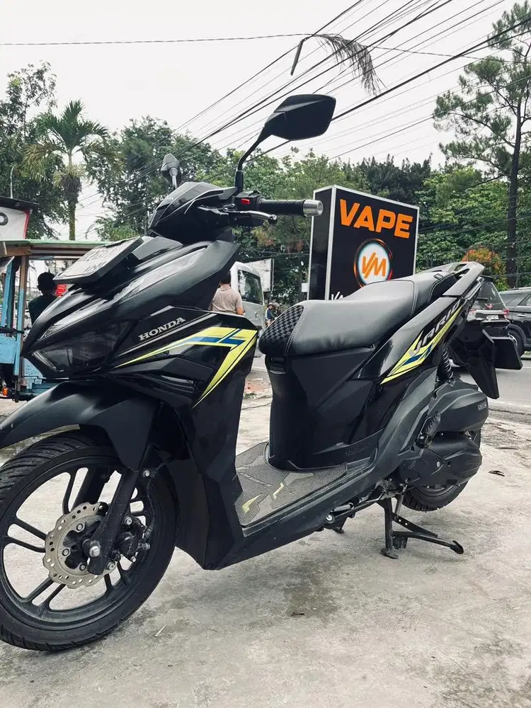 VARIO 125 CBS 2024