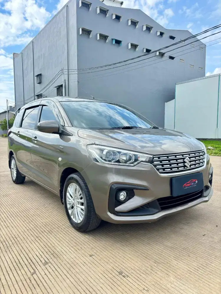 Suzuki Ertiga GL manual bekas murah 2020