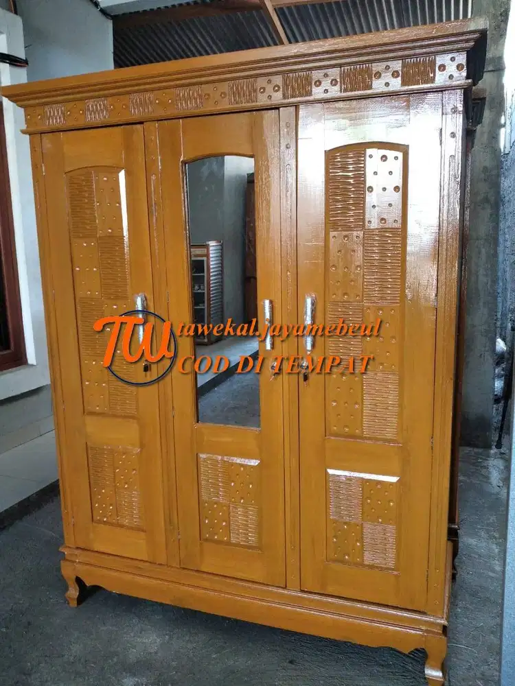 SET KANTOR LEMARI PAKAIAN KAYU ASLI ANTI JAMUR JANGKA PAKAI 20 THN