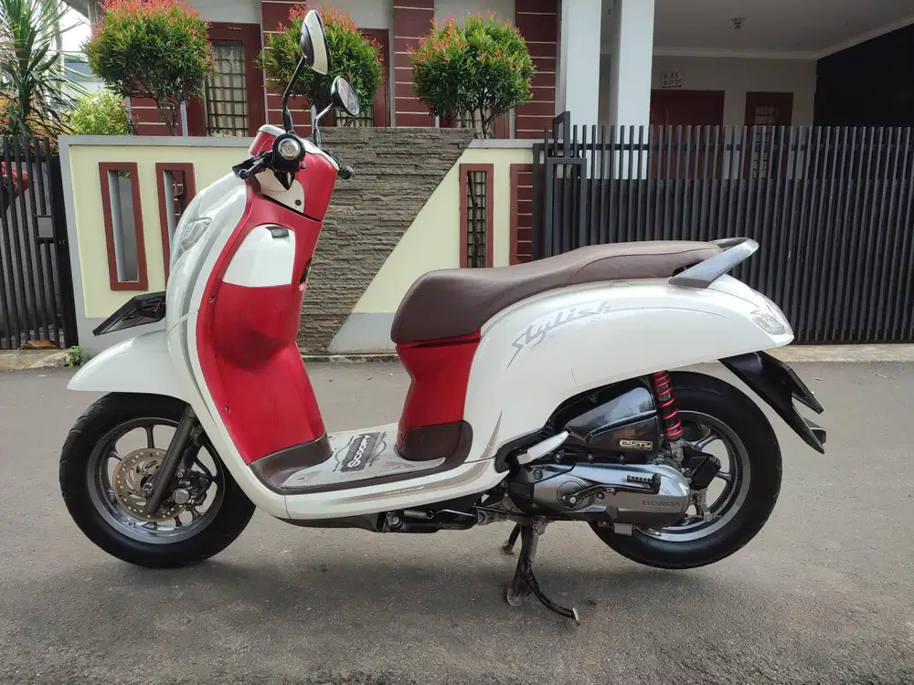 HONDA SCOOPY STYLISH 2019