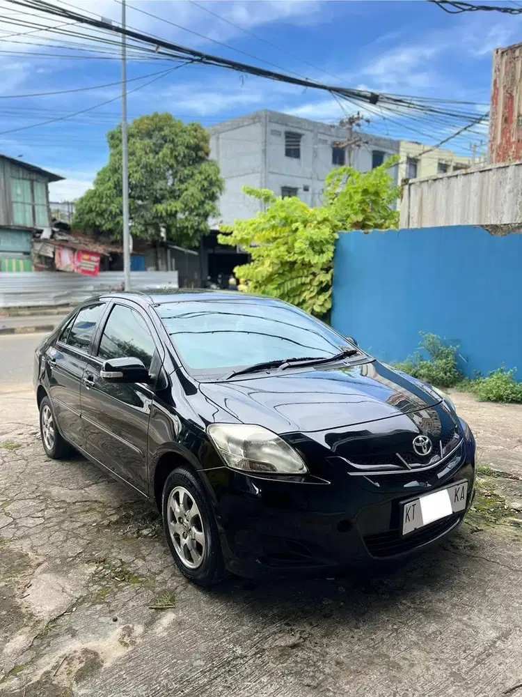 Toyota vios e mt 2009