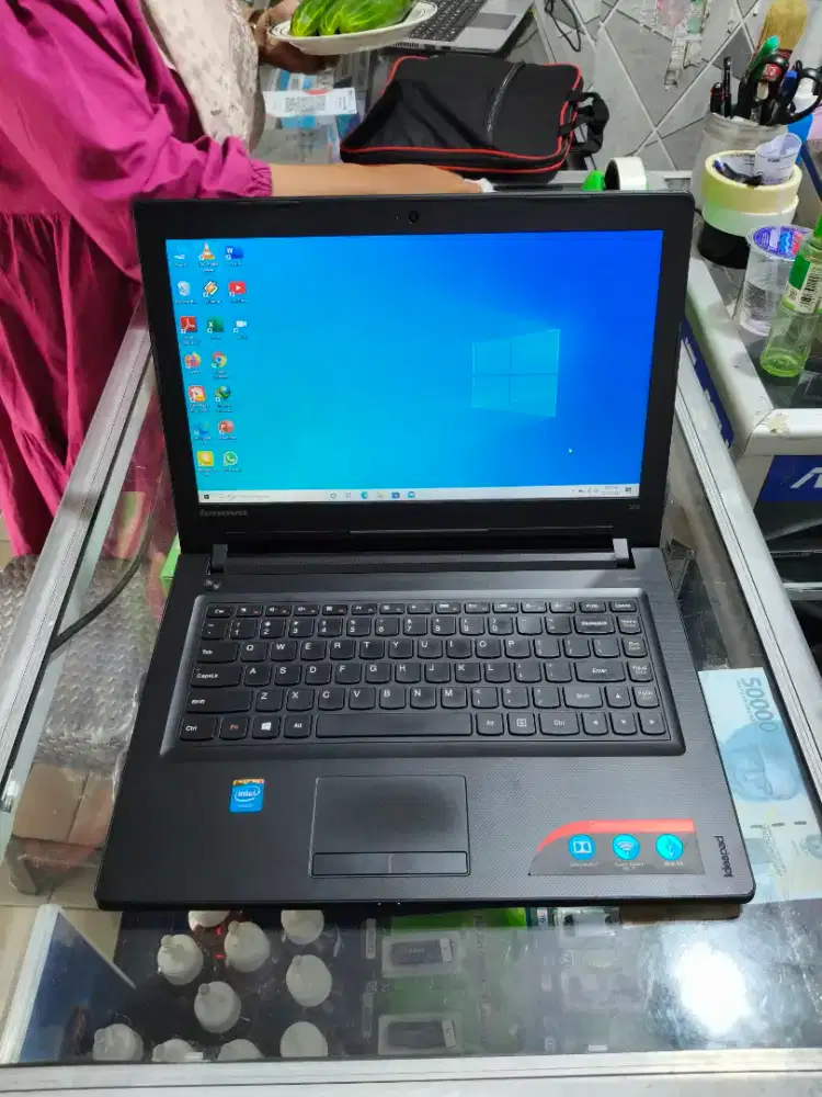 Lenovo 300, RAM 8GB, HDD 500GB