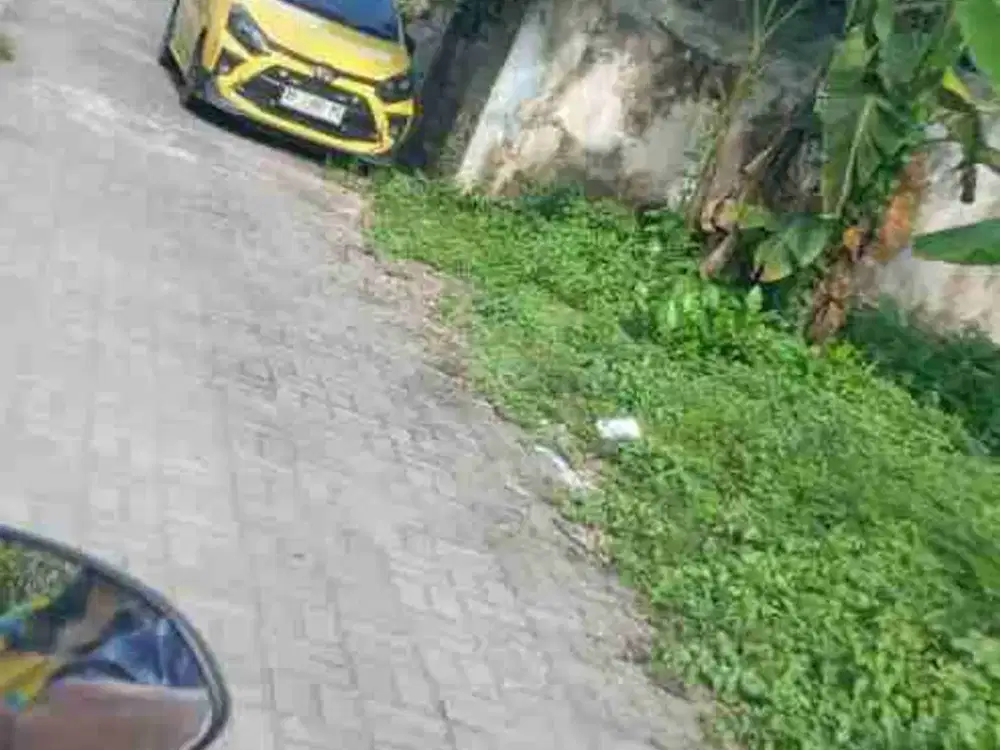 sebidang tanah strategis sangat cocok untuk kost dan rumah hunian sariharjo ngaglik sleman