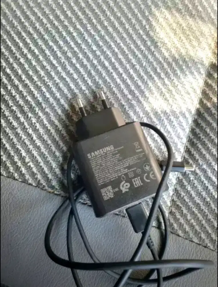 Superfast Charging Samsung 45watt