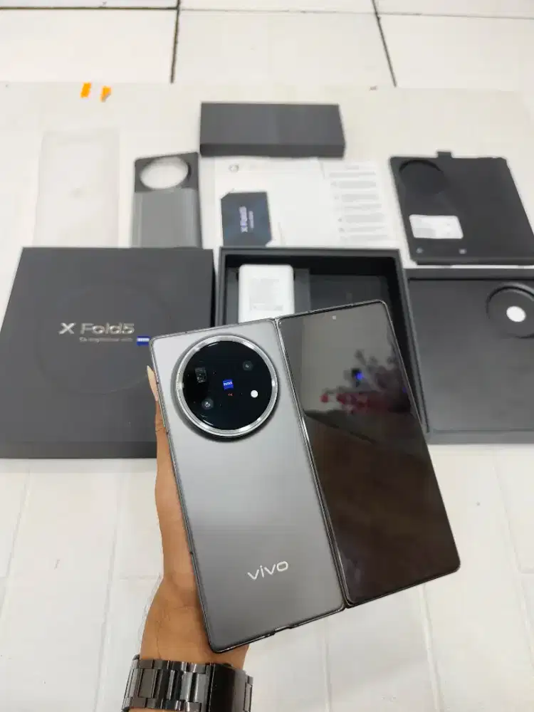 Vivo X Fold 5 16/512 Grey Fullset garansi panjang
