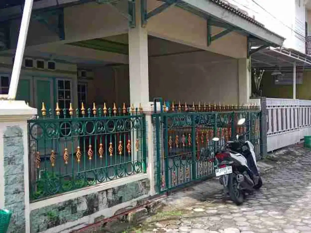 DIJUAL RUMAH PERUM CLUSTER SUMBER SOLO