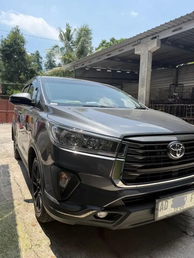 TOYOTA INOVA 2.4 G DIESEL MATIC 2024 KM 8500
