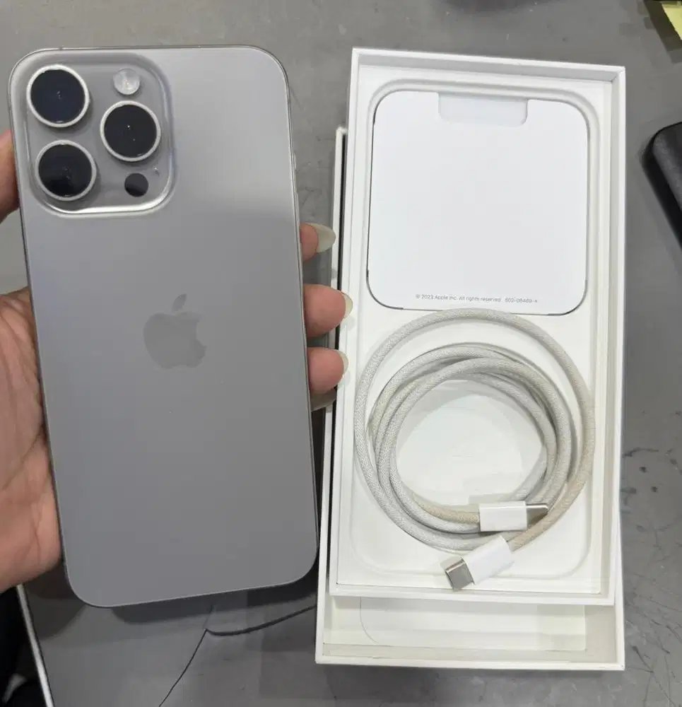 iphone 15 pro max 256gb natural