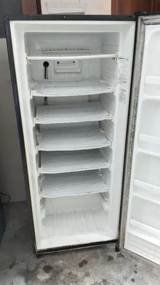 Frezer panasonic 5 rak Cepat Beku