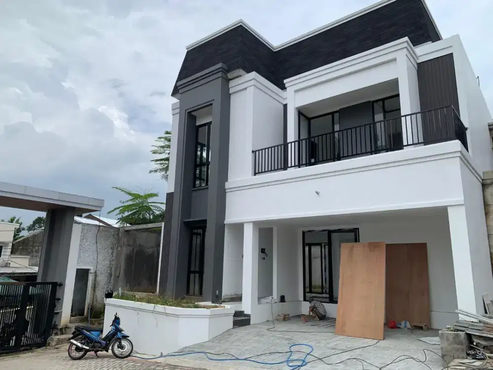 UDARA SEJUK PEGUNUNGAN RUMAH CLUSTER EKSKLUSIF DI GUNUNGPATI SEMARANG BARU 2 LANTAI