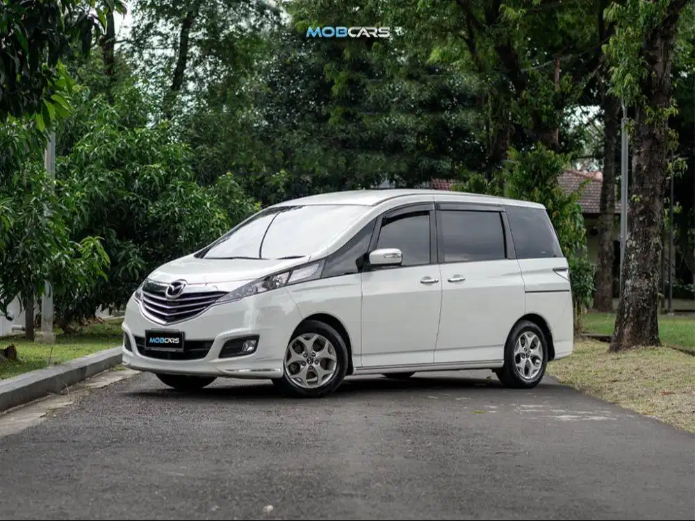 CASH NEGO!! BIANTE 2.0 L SKYACTIVE AT 2015 MOBCARS CASH