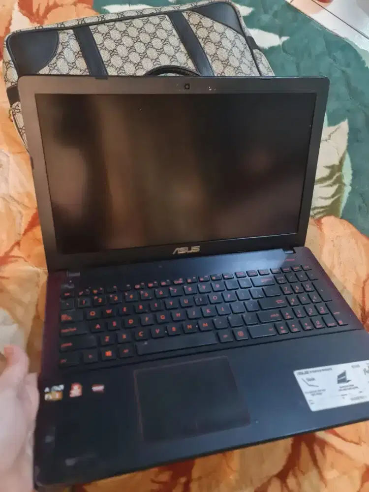 Laptop asus x5501 hdd 1tb ram 8gb