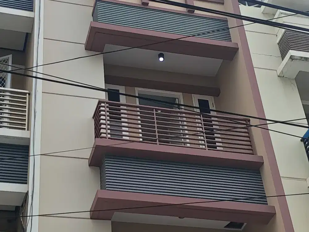 DIJUAL RUMAH TINGGAL SIAP HUNI KAVLING POLRI JELAMBAR