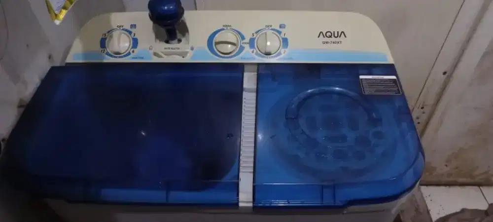 Mesin cuci aqua