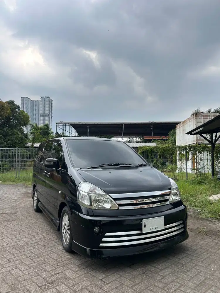 Nissan Serena HWS Autech 2010 Low Km Istimewa