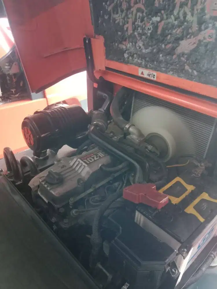 JUAL SEWA FORKLIFT TOYOTA 3 TON