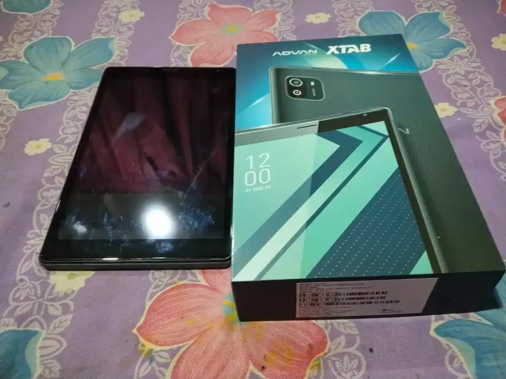 ADVAN XTAB Model 8004