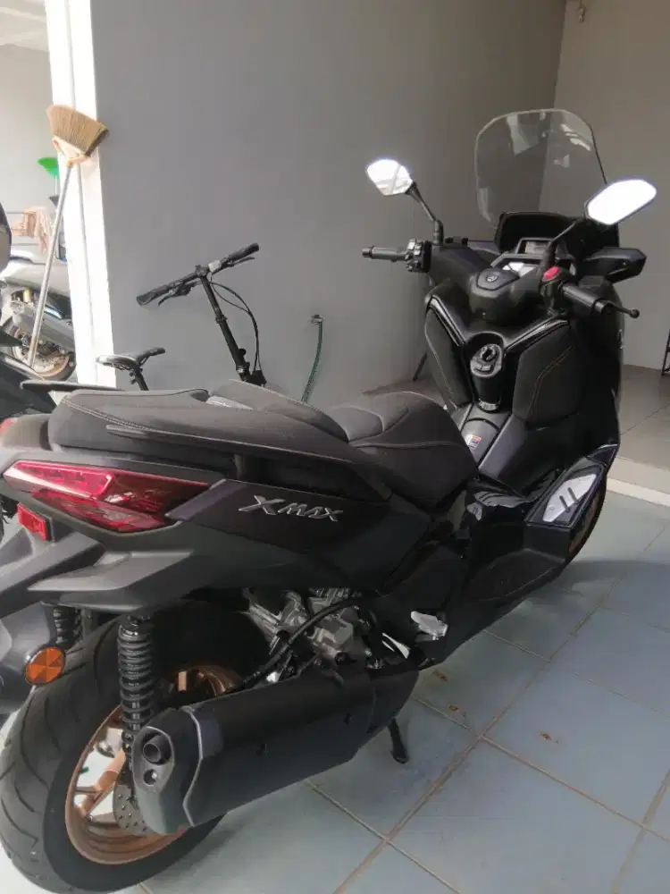 99,9% MULUS! YAMAHA XMAX TECH MAX 2024 – KM < 1.000, SIAP GAS
