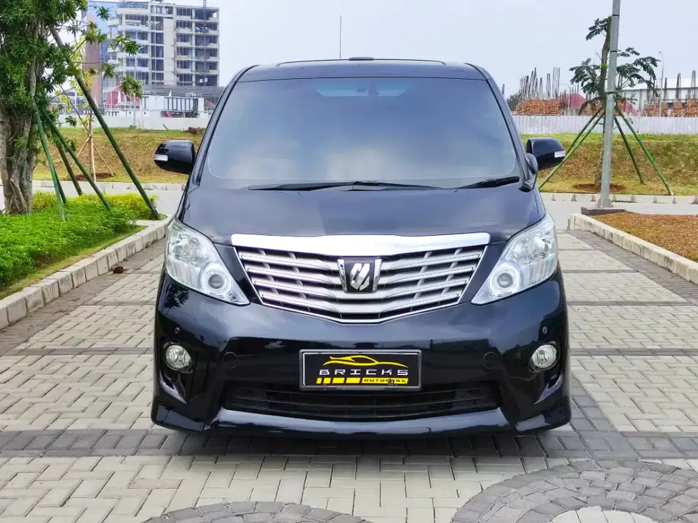 New Alphard 2.4 S Aless AT (TDP 20 Jt Angs 5.175 Jt X 59) Antik