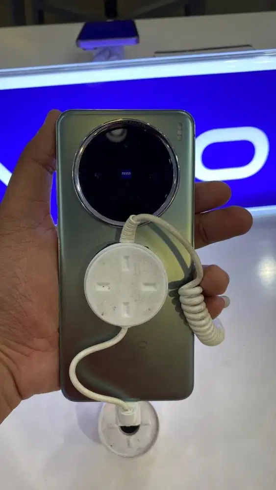 HANDPHONE VIVO X200