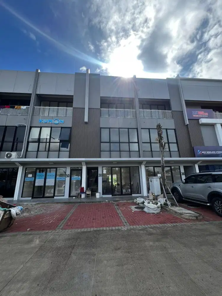 Cendana parc ruko 3 lantai siap huni pasir randu