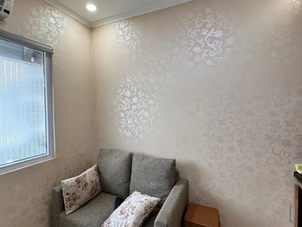 APARTEMEN GREEN PRAMUKA CITY 2 KAMAR FULL FURNISHED TOWER PENELOPE MALL TAHUNAN