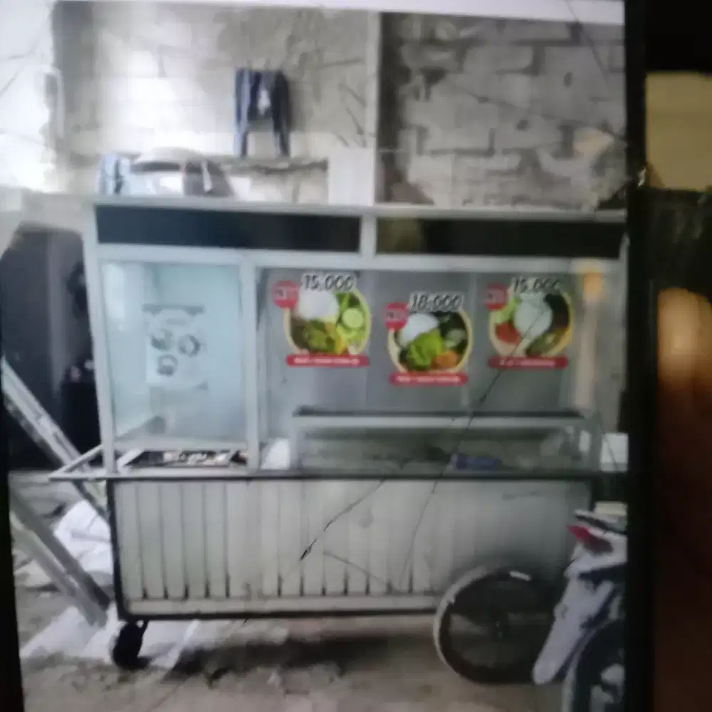 Gerobak jualan ,,,es