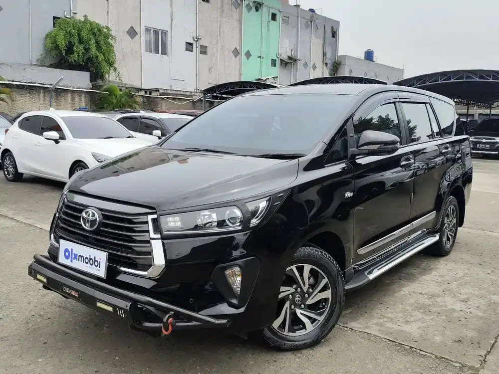 Pajak Panjang - Toyota Kijang Innova 2.0 V Bensin-MT 2022