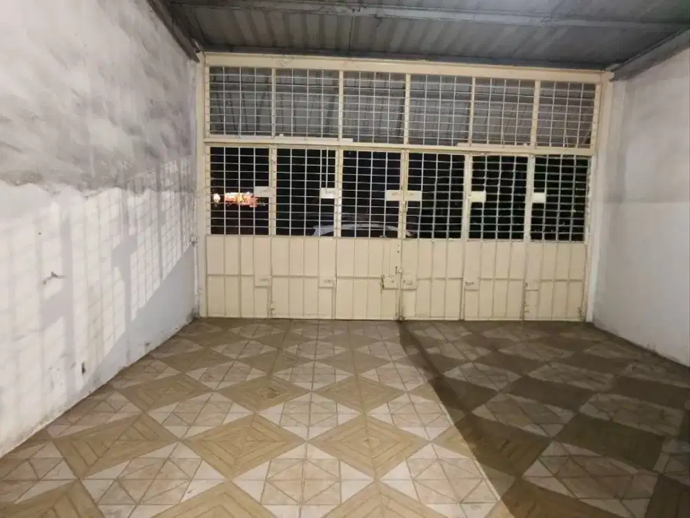 Ruko sangat murah 3lt tepi jalan besar Jl Kuantan Raya Pekanbaru