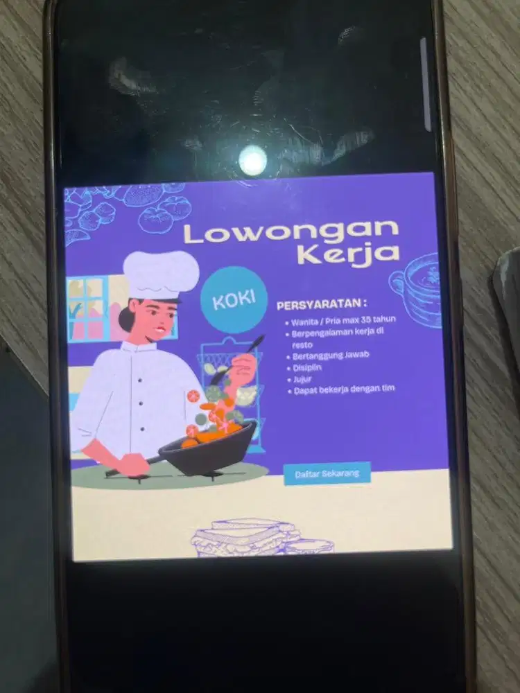 DICARI KOKI BERPENGALAMAN