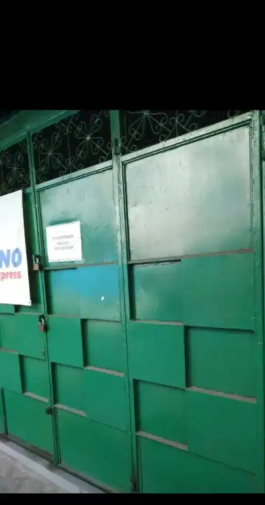 Kios disewakan pertahun