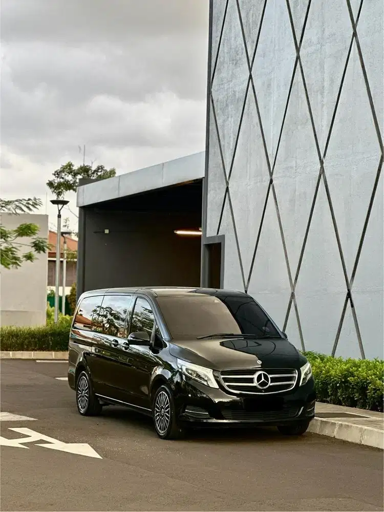 CASH Mercedes-Benz V260 VIANO 2019 Like New