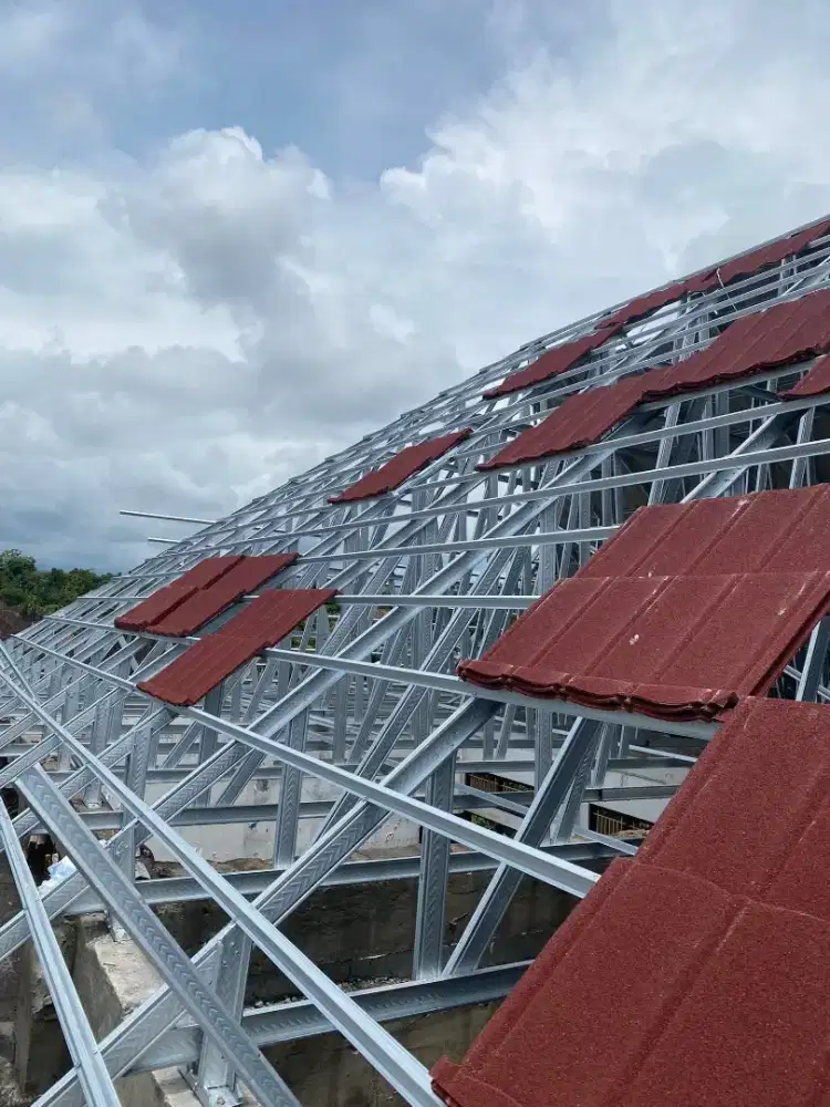 JASA TUKANG ATAP BAJA RINGAN