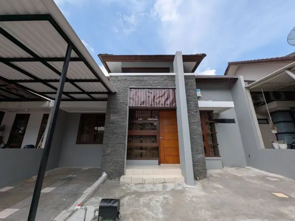 Rumah Royal Park 2 Citraland Surabaya Barat Dekat Pakuwon Mall Semifurnish