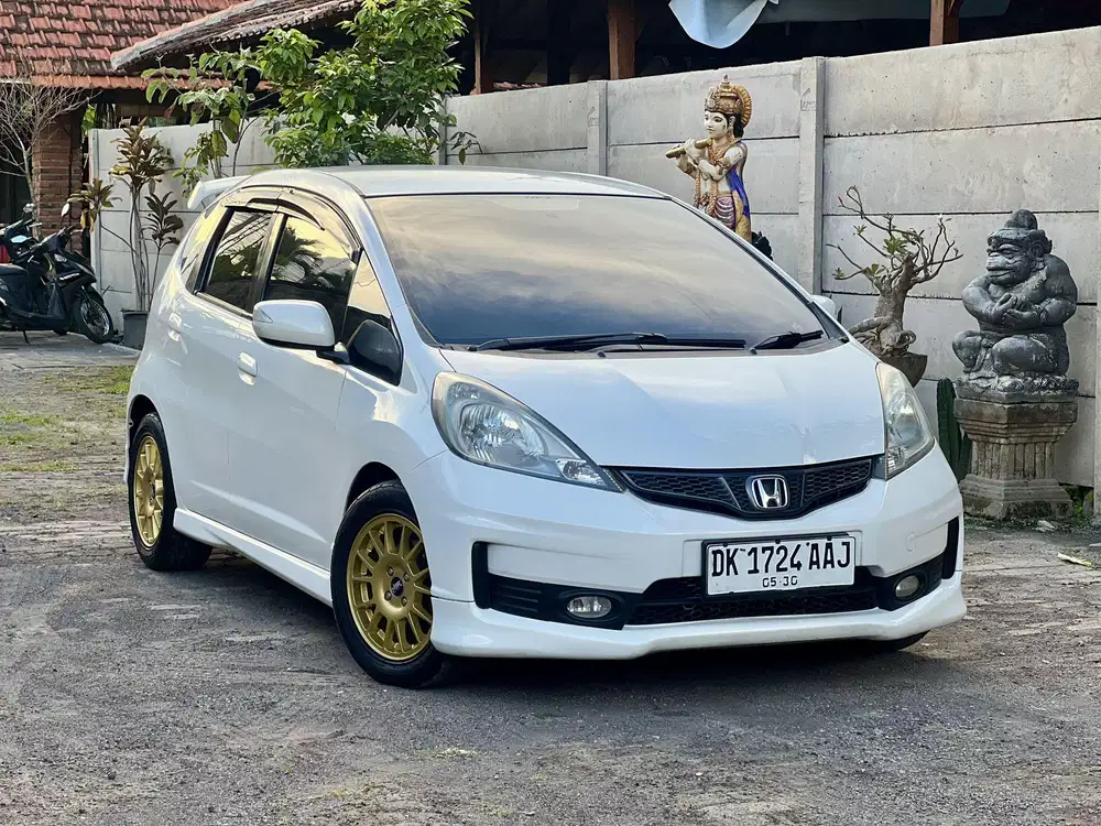 Honda jazz rs tahun 2012 matic