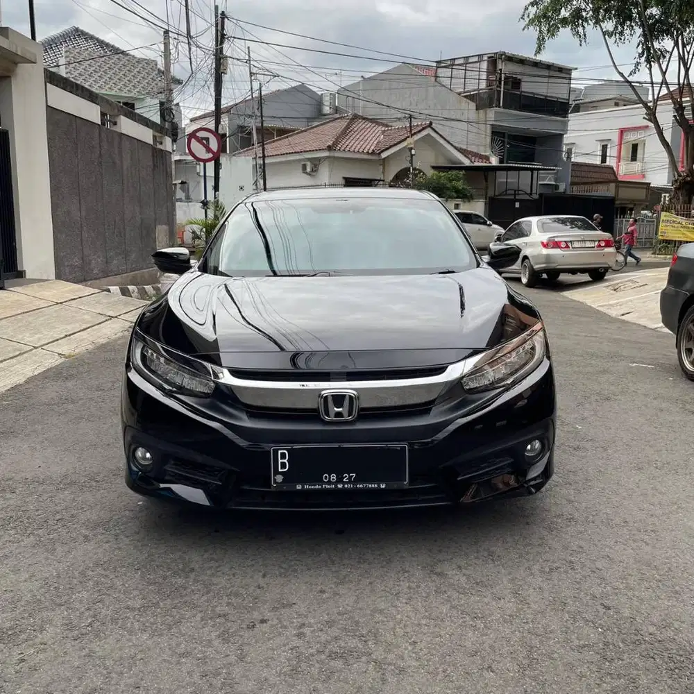 2017 Honda Civic ES Sedan